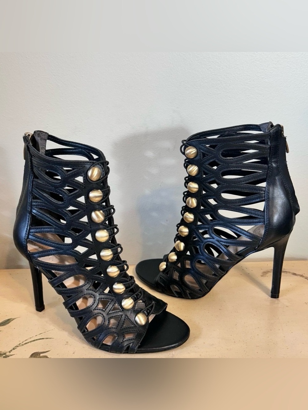 GUESS Black Faux Leather Gold Button Caged Zip  Back Heel Ankle Sandals Perlina